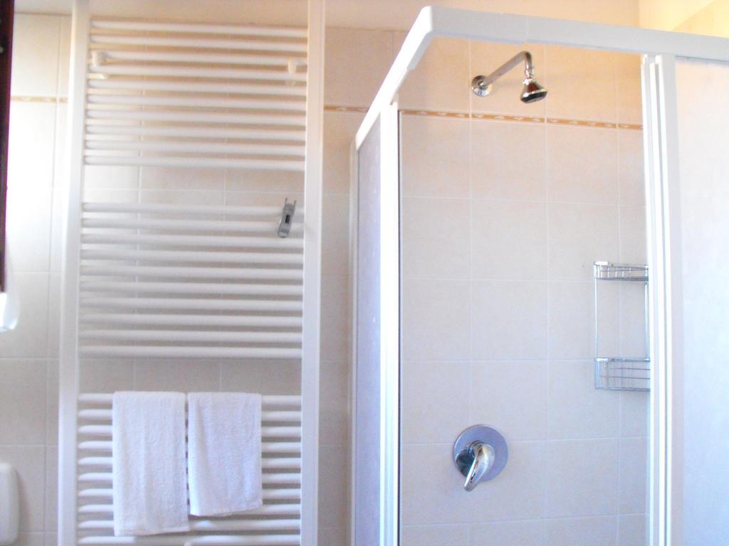 Finestra Della Val D'Orcia Appartement Contignano Kamer foto